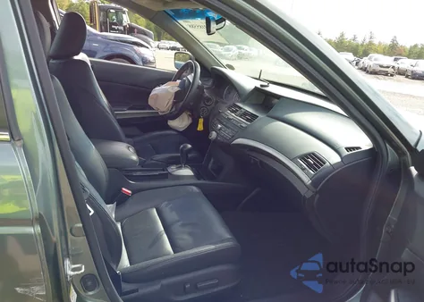 2009 Honda Accord 3.5 Ex-L from USA, damaged, VIN 1HGCP36839A046485